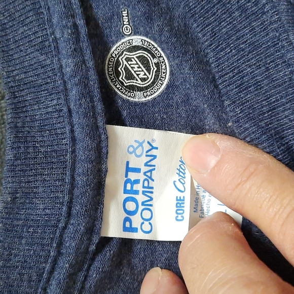 NHL Offical Licensed Product Buffalo Sabres Short Sleeve Tshirt Size 3XL - Picture 4 of 6